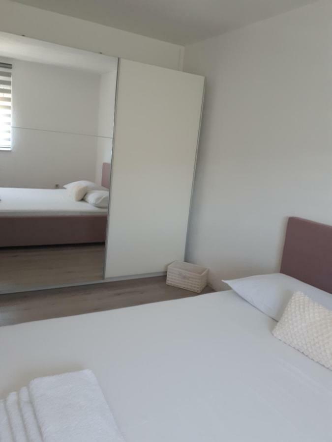 Apartment Jole 1 Трогир Экстерьер фото
